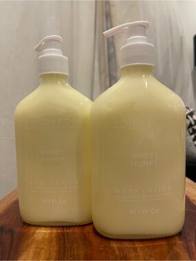 Sand and Fog (2) Sweet Honey Body Lotion — Cream